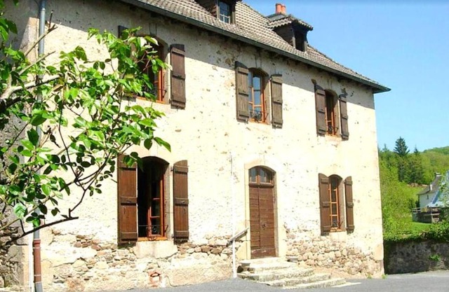 Appartement confortable au cœur de Vitrac - 40 m² - Vue sur jardin