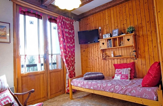 appartment 3 people