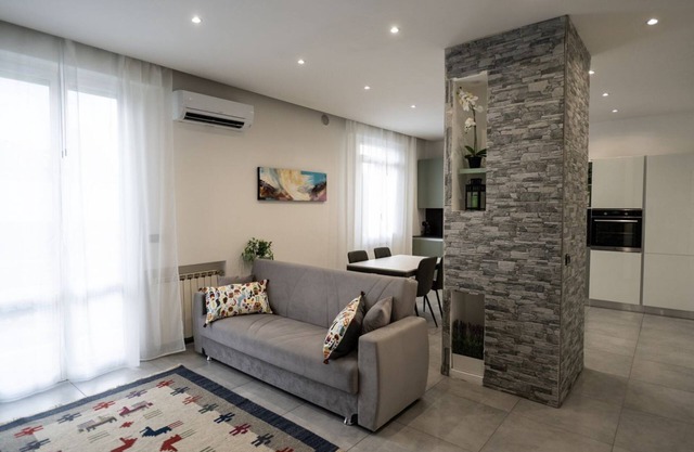 Apt. HouSmart Fiesso 9