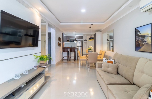 Apt Sea View w/BBQ in Bombinhas Arn0104