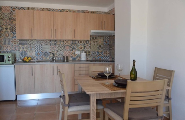 Apt. Ulises Bajo - One Bedroom Apartment, Sleeps 2