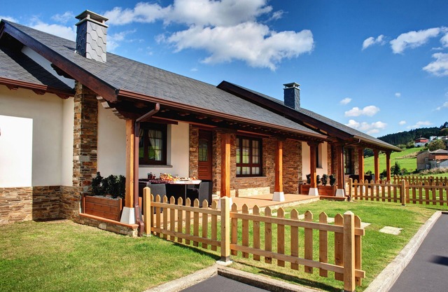 Aptos. Rural The Tower "House The King of the Tower" between Luarca and Cudillero