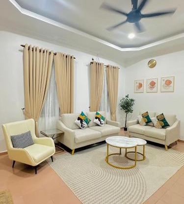 Ar-Rayyan With Pool Cherang Homestay Kota Bharu