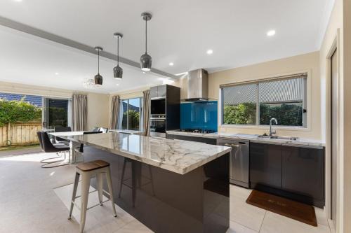 Architectural Retreat in Prestigious Whanganui