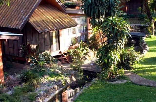 Areeya Phuree Resort