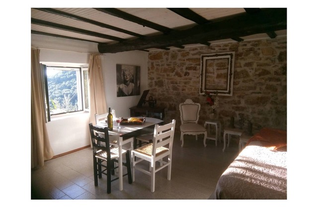 "Aristidis Stone House"