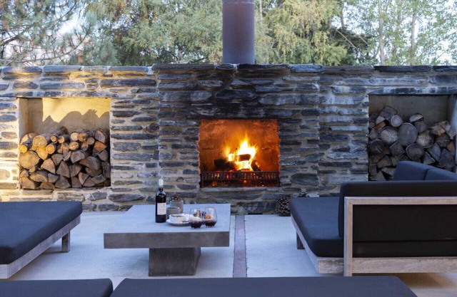 Arrow Wood | Luxurious & peaceful villa | Modern rural charm