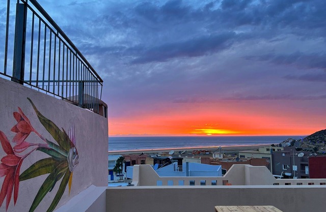 ART POiNT GUESTHOUSE