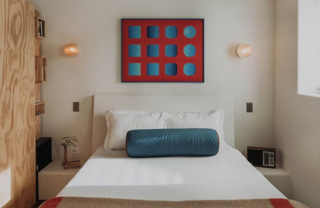 Artful Studio at Iconic Property