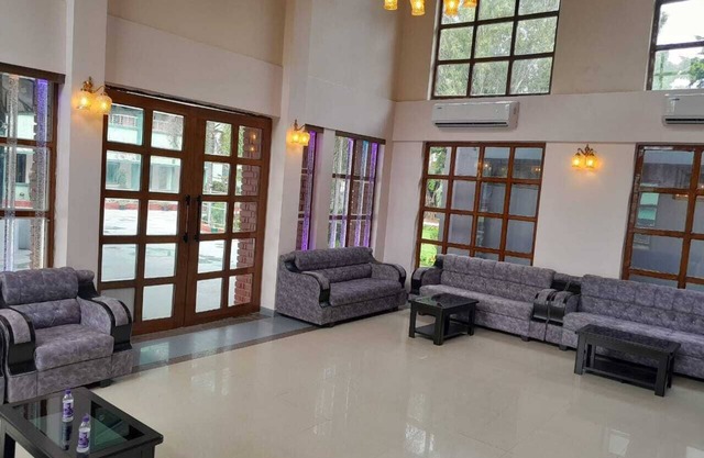 Arunya Hotel & Resort