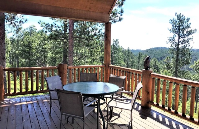 Aspen Ridge Red- Great Views, Quiet Setting