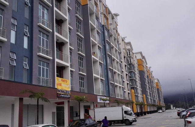 Astana Barrington sq aprt at Pasar Malam Tanah Rata Cameron Highlands