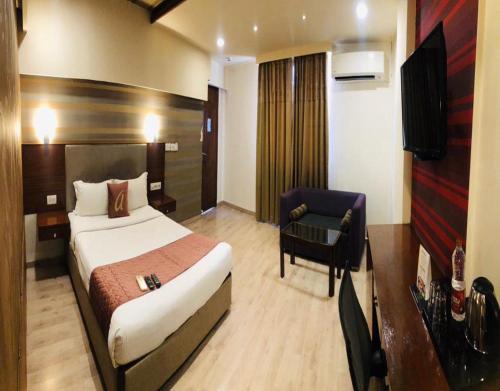 Astra Hotels & Suites - Kadubeesanahalli ,Opposite Oracle and JP Morgan, Marathahalli Outer Ring Road