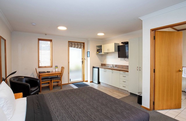 ASURE Chelsea Gateway Motor Lodge