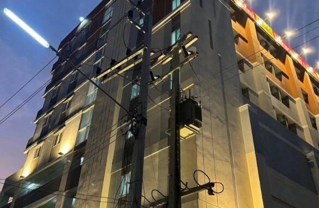 At Samutsakorn Suansom