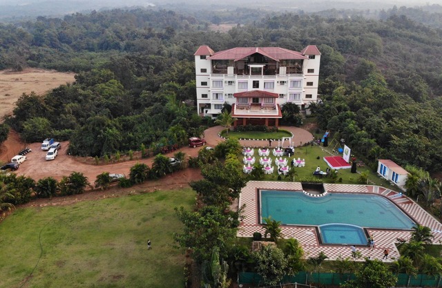 At Yog resort we invite you to come, unwind in the lap of nature.