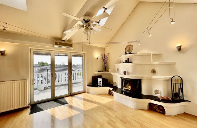 Atemberaubendes Loft mit Pool + Balkon