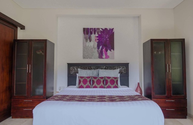 Athena 2 – One-Bedroom Romantic Pool Villa