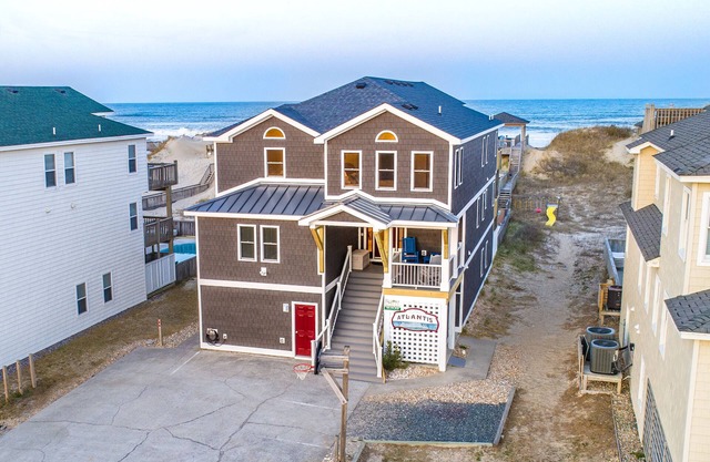Atlantis @ South Beach | Oceanfront | South Nags Head | Sleeps 20