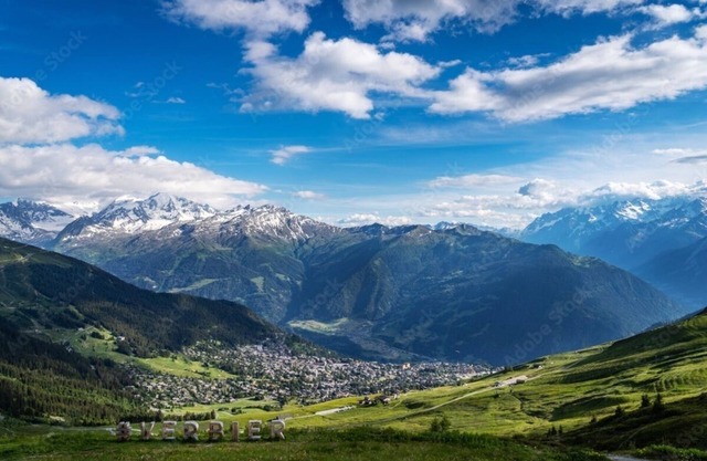 Attic Ski Retreat in Verbier with Stunning Mountain Viewsnnnnnnn