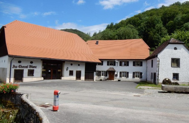 Au Cheval Blanc