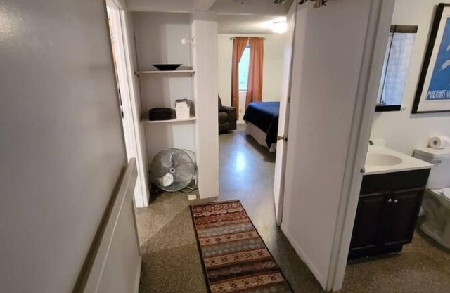 Aurora Fox Creek Cabin