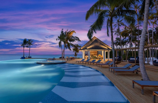 Avani+ Fares Maldives Resort