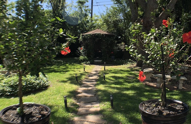 Avenue O Bed & Breakfast