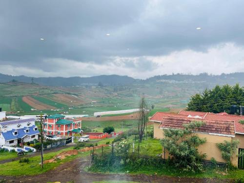 Away From Home - 8 - HomeStay, Entire 2 BHK Villa