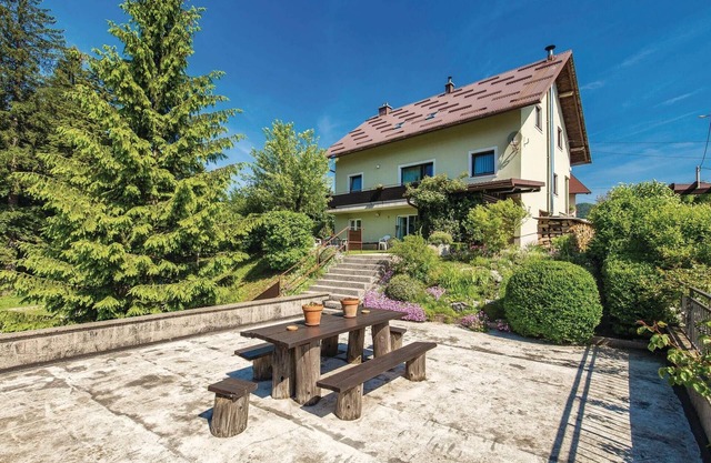 Awesome apartment in Delnice with WiFi