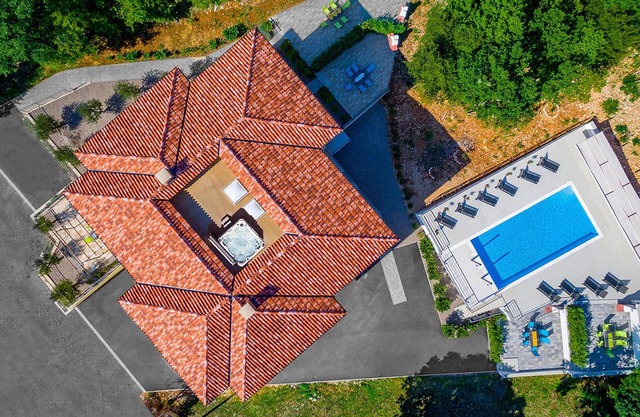 Awesome apartment in Kostrena