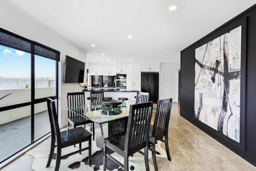 Awesome Designer 3BR Apt in the Heart of Manukau