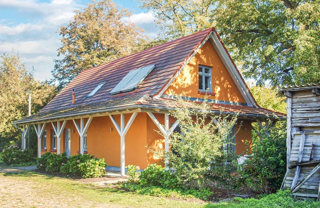 Awesome home in Karwesee with sauna