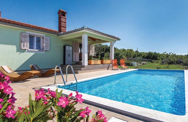 Awesome home in Koromacno with WiFi