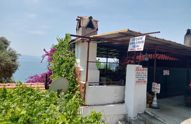 Ayşen Ablanın Yeri