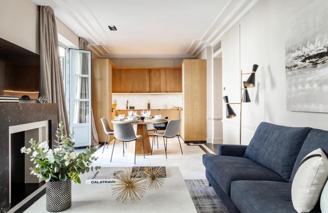 Ayala 63 - THE ARC COLLECTION