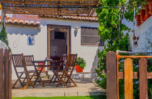 Azenhas Rustic Beach House