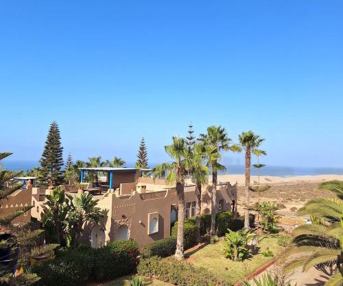 Azure Horizon Villa Club evasion