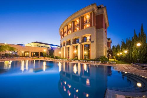 AZZ Mérida Medea Hotel