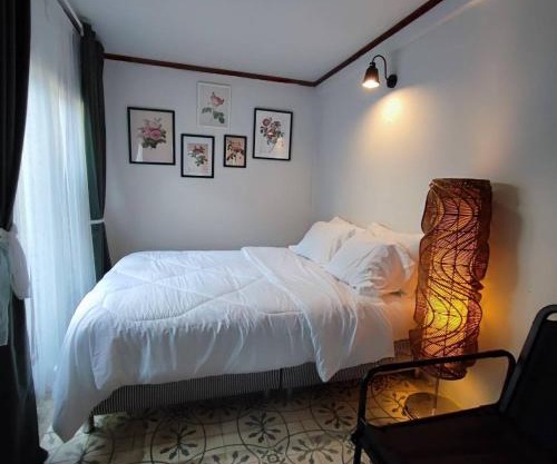 Baan Jiam บ้านยายเจียม