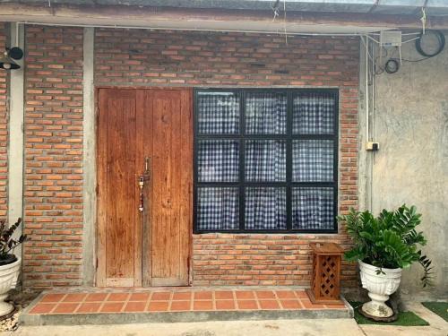 Baan Khun Ya Sukhothai Old City