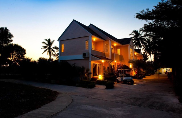 Baan Suan Resort Juree Punsuk