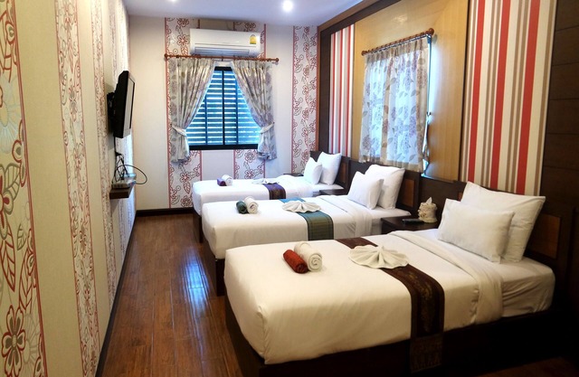 Baan Term Fun Saensuk