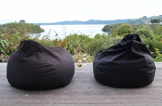 Bach 575, Lakefront with Boatshed