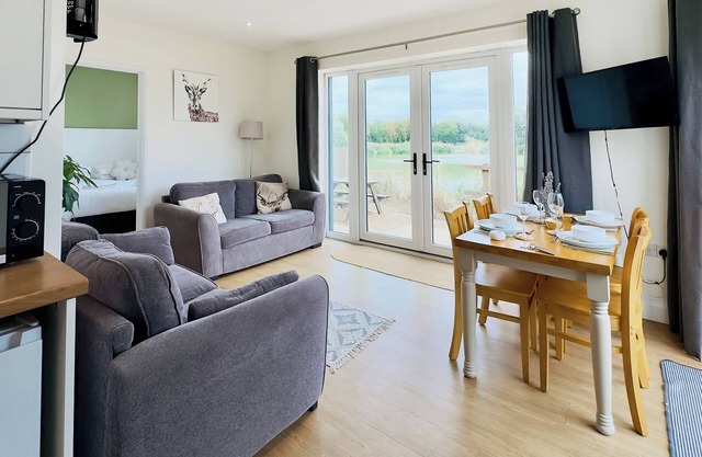 Badger Lodge - UK30603