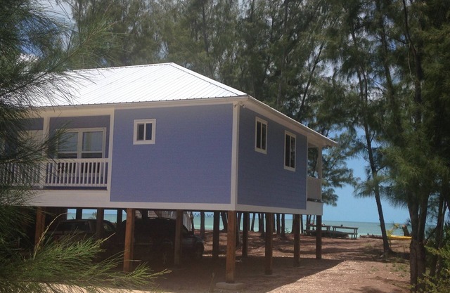 "Baha Mara" - New Tarpum Bay Beachfront