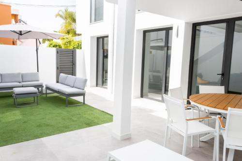 Bajo con patio, Calle Cañada Aguilar 10