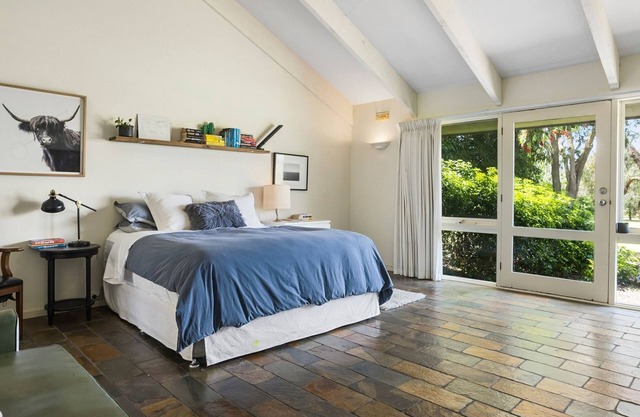 Banksia Hill Mt Martha