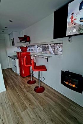 Barco-Apartamento en el Náutico de Vigo