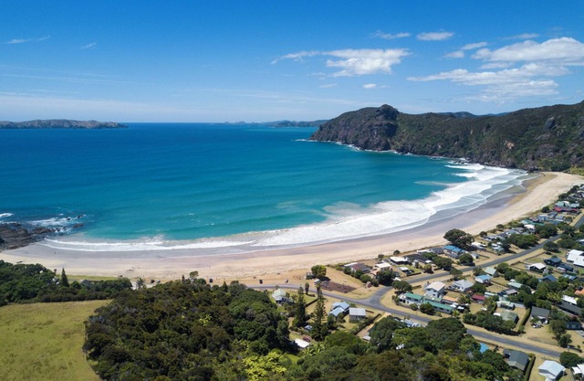 Barefoot Bungalow Taupo Bay